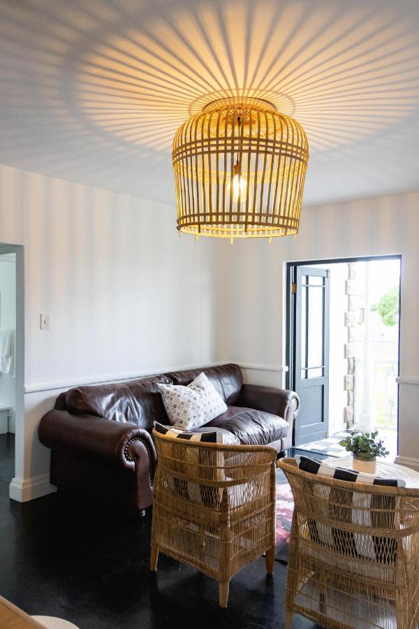 Villa Le Roc Kleinmond Accommodation エクステリア 写真