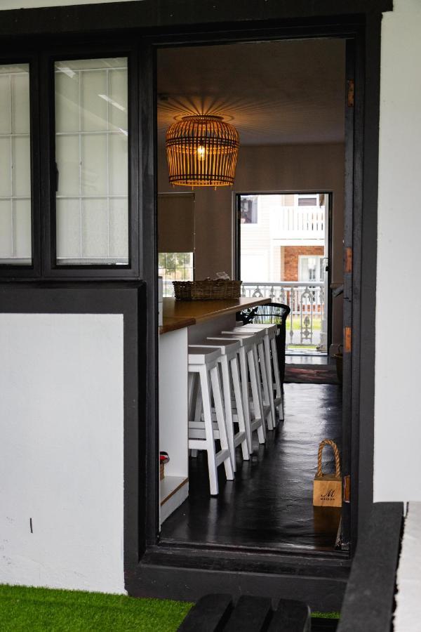 Villa Le Roc Kleinmond Accommodation エクステリア 写真